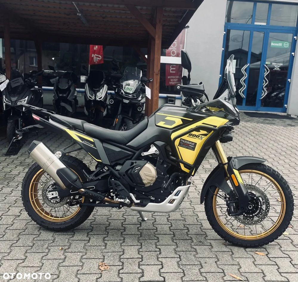 Voge 800 Rally