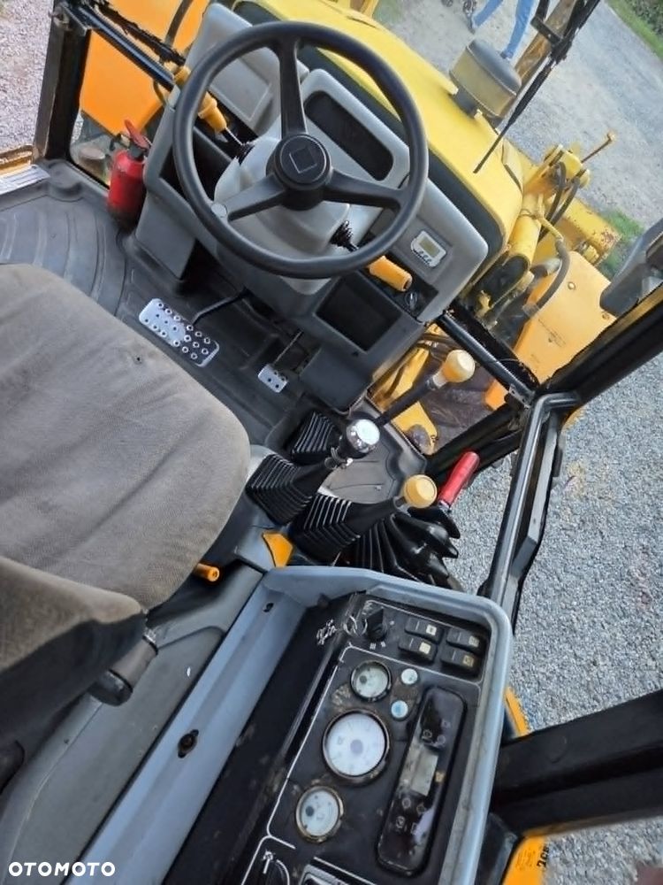 JCB 3CX - 12