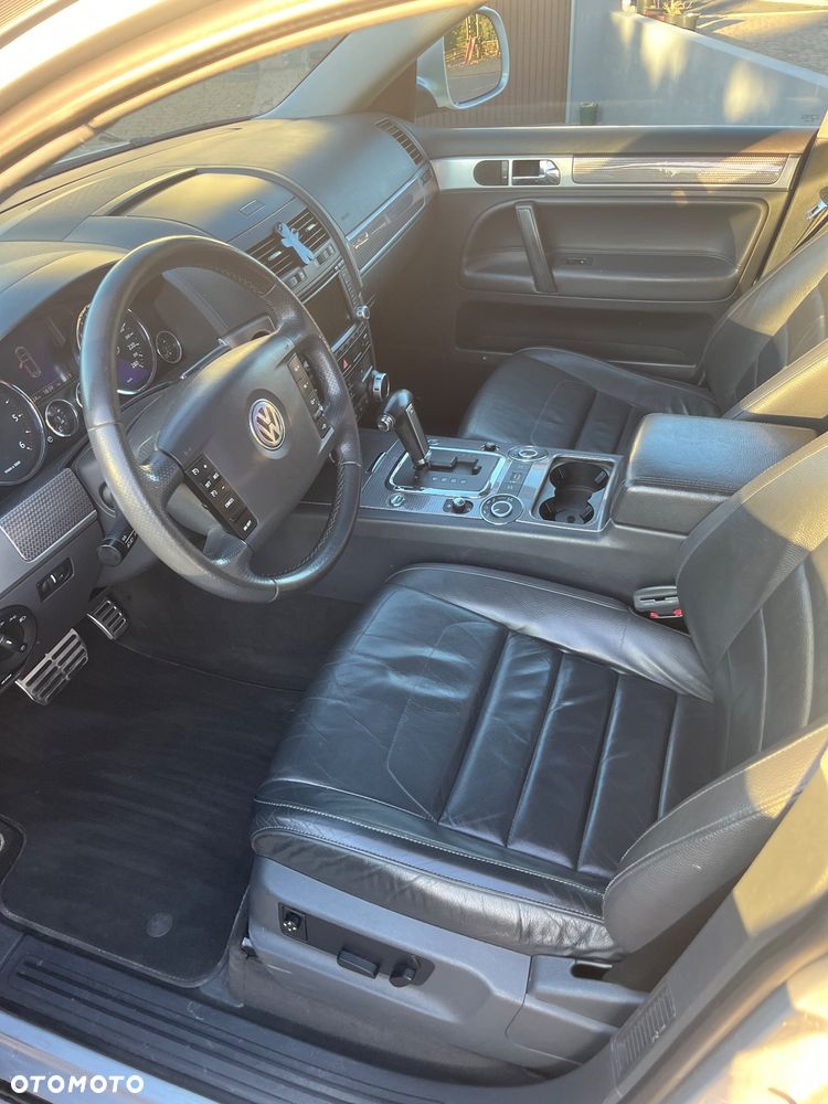 Volkswagen Touareg 3.0 V6 TDI DPF Automatik Individual - 19