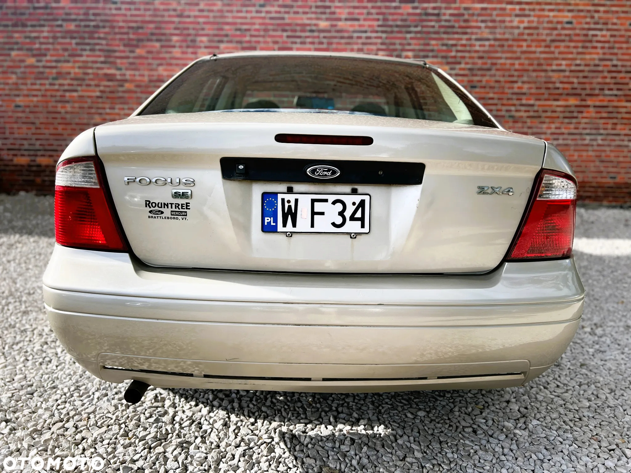 Ford Focus - 32
