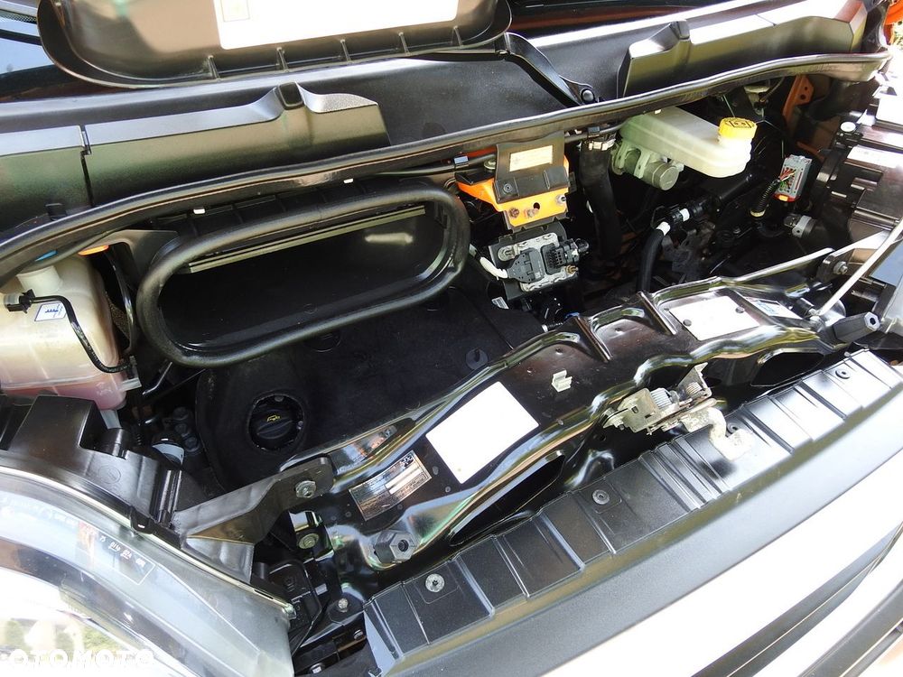 Peugeot BOXER FURGON BRYGADÓWKA  7 MIEJSC KLIMATYZACJA  120KM - 23