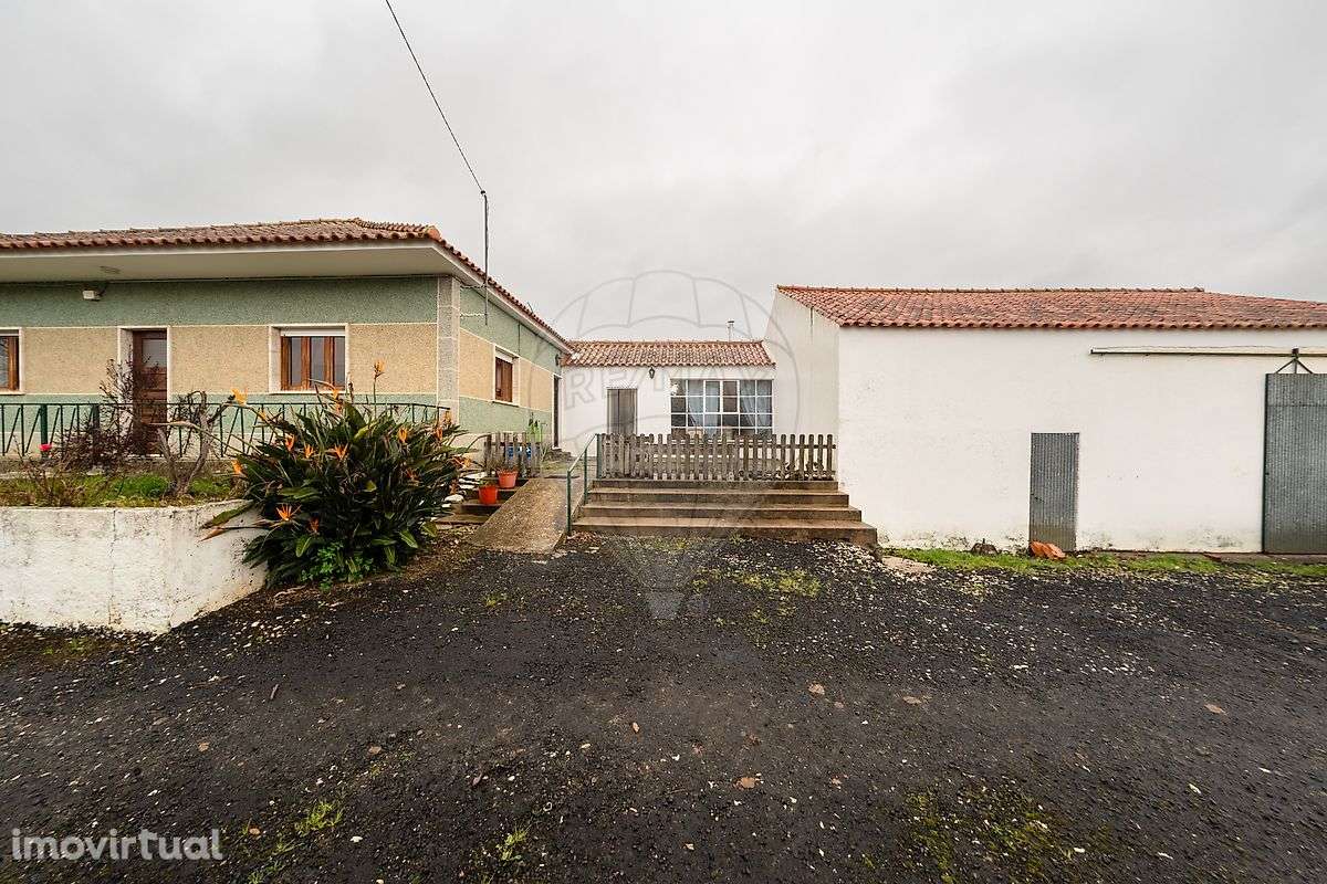 Moradia T3 para venda - Grande imagem: 2/20