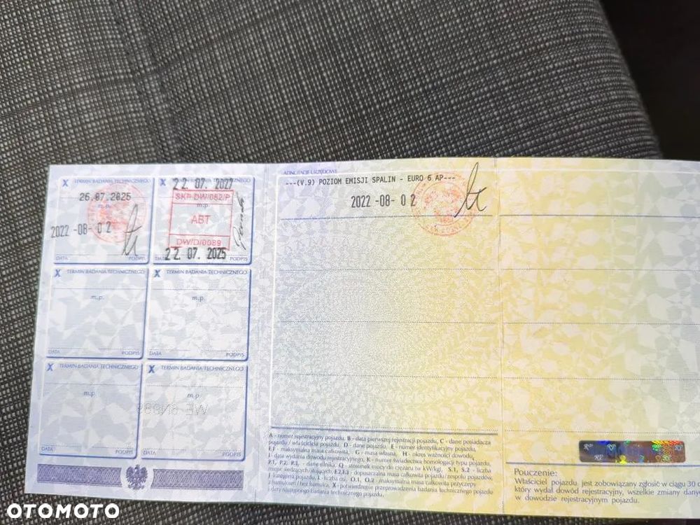 Volkswagen Passat 2.0 TDI Business DSG - 18