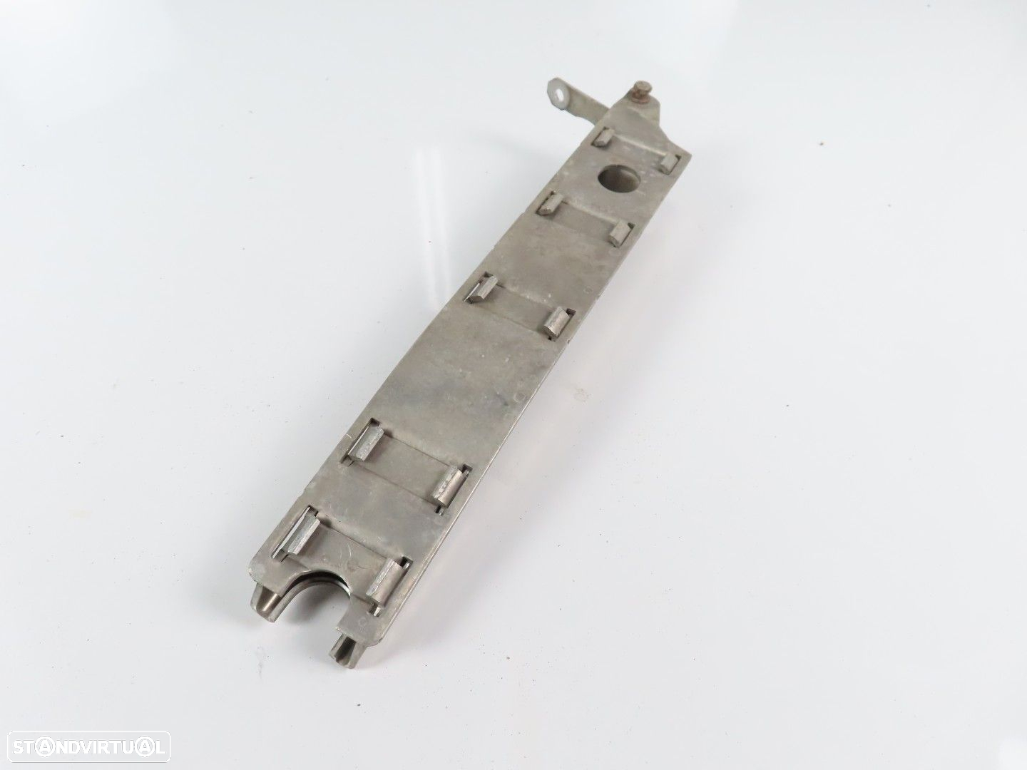 Suporte Radiador Adicional Esquerdo/Inferior Seminovo/ Original BMW 2 Active Tou... - 2