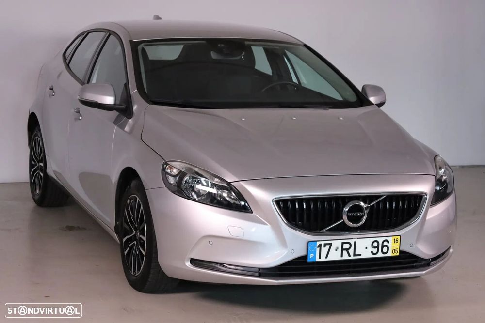 Volvo V40 2.0 D2 Momentum - 8
