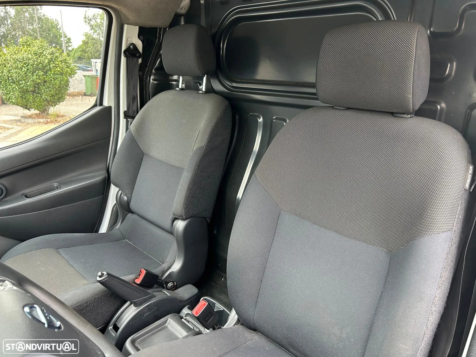 Nissan E-NV200 EVALIA 40KWh NACIONAL IVA DEDUTIVEL - 6