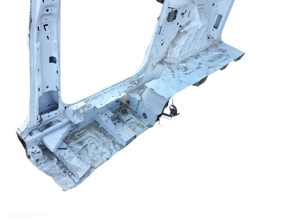 ĆWIARTKA BŁOTNIK PRAWY TYŁ FORD TRANSIT CONNECT MK2  2021r. - 8