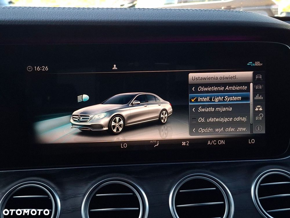 Mercedes-Benz Klasa E 220 d AMG - 34