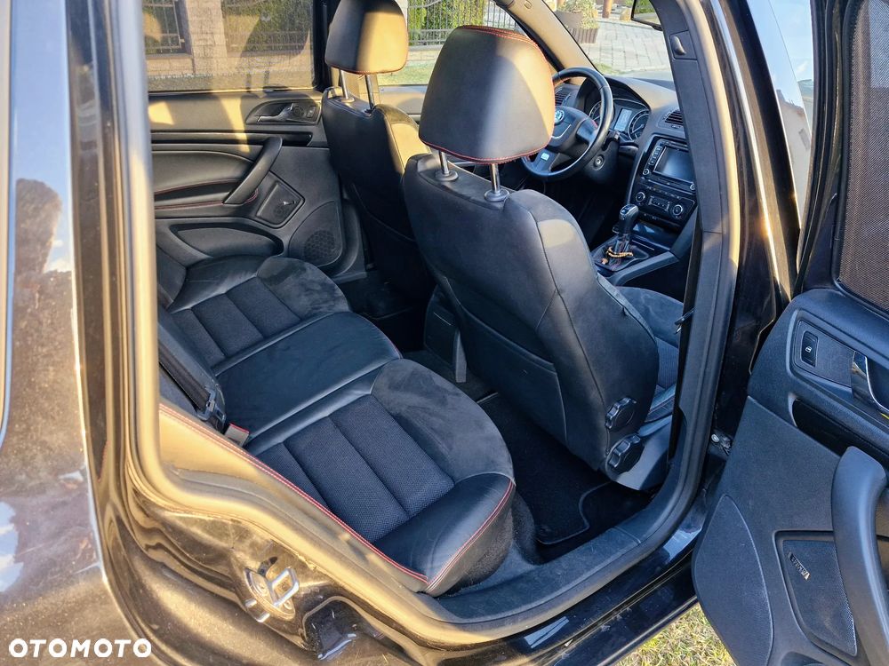 Skoda Octavia 2.0 TDI DPF RS - 13