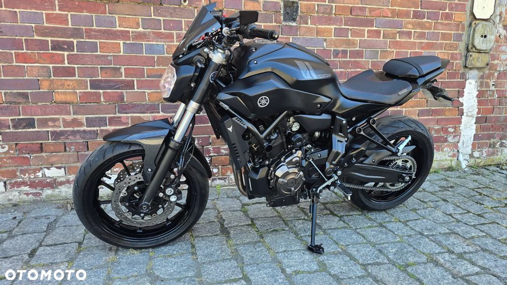 Yamaha MT - 3
