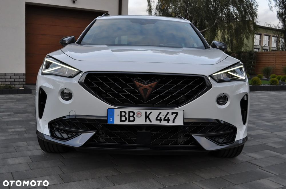 Cupra Formentor 1.5 eTSI DSG - 27