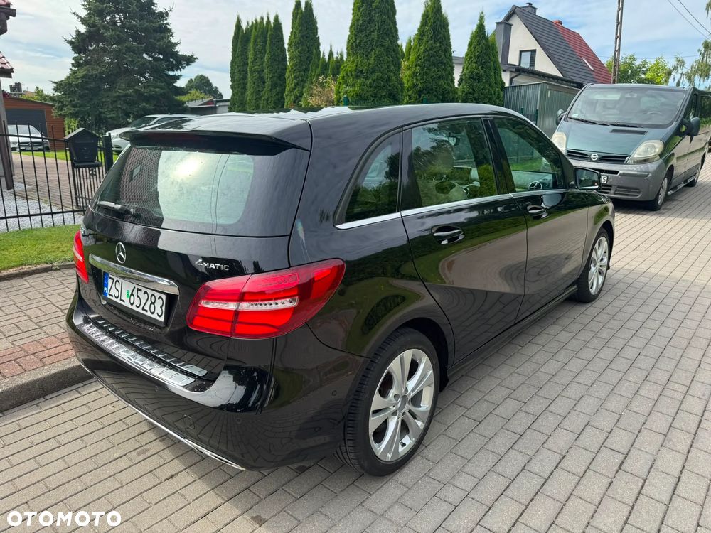 Mercedes-Benz Klasa B 250 4Matic 7G-DCT UrbanStyle Edition - 4