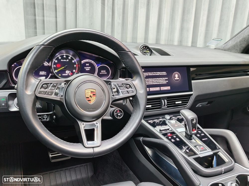 Porsche Cayenne Turbo S E-Hybrid - 11