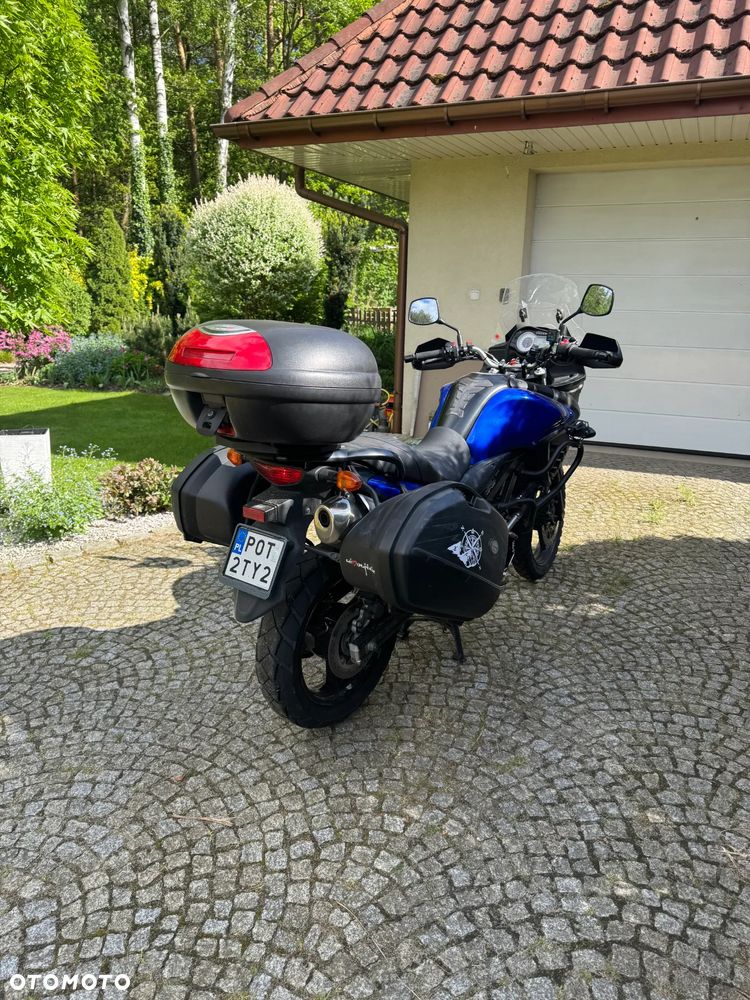 Suzuki V-STROM - 4