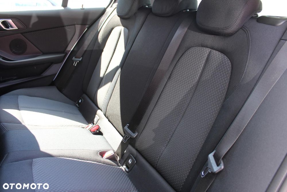 BMW Seria 1 - 9