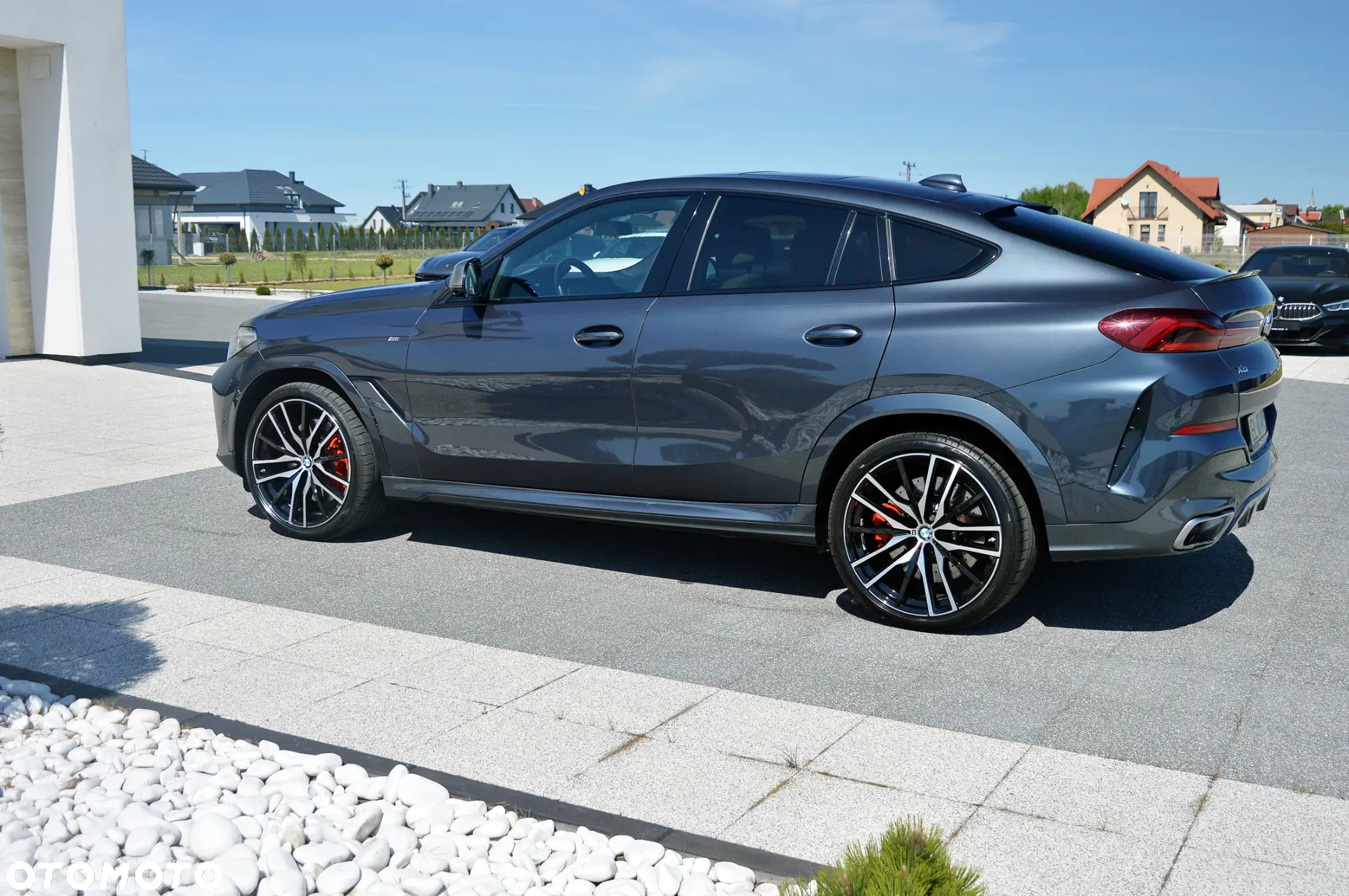 BMW X6 M50i - 19