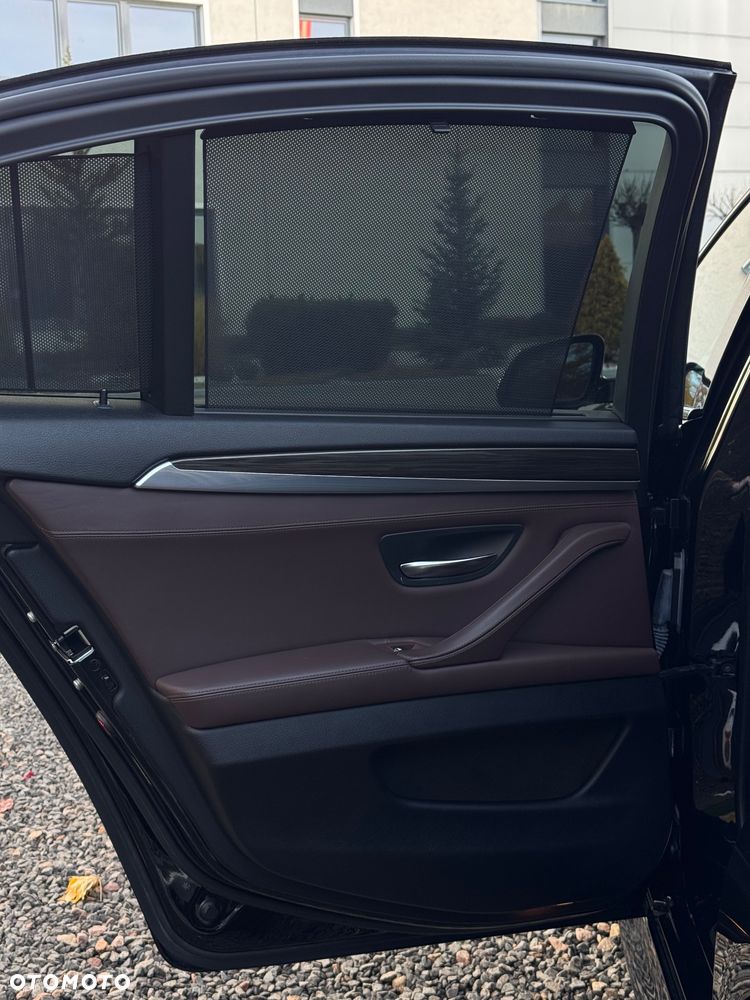 BMW Seria 5 530d xDrive - 21