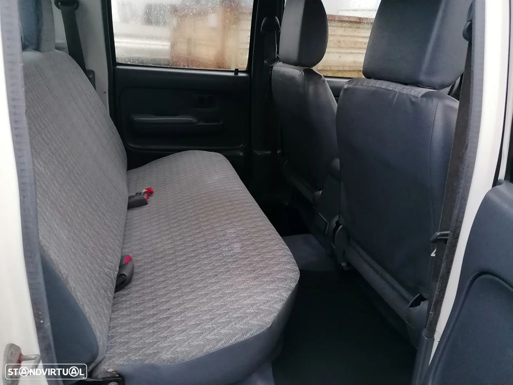 Toyota Hilux D4D - 9