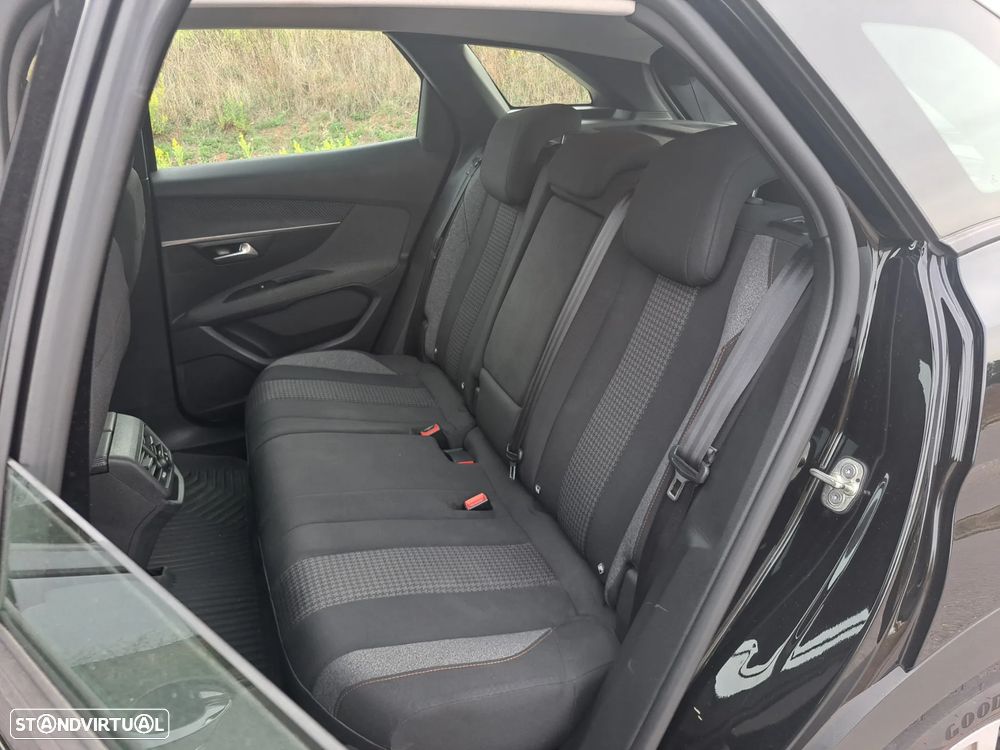 Peugeot 3008 1.5 BlueHDi Active Pack - 34