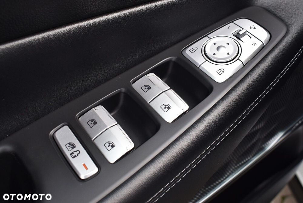 Hyundai Santa Fe - 13