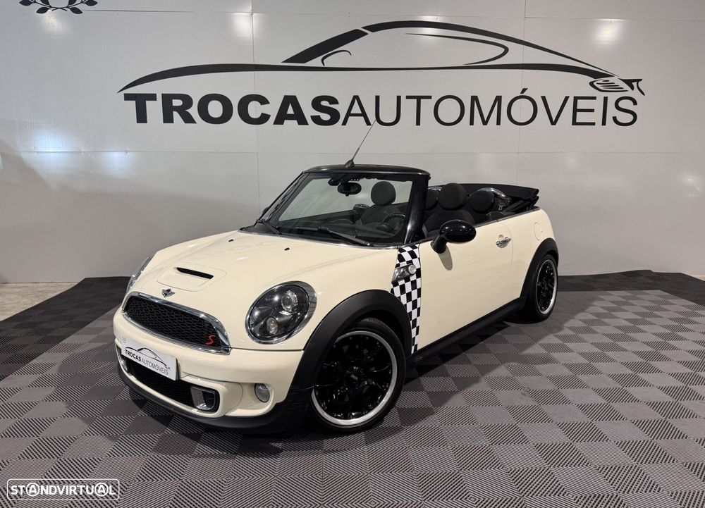 MINI Cabrio Cooper S - 16