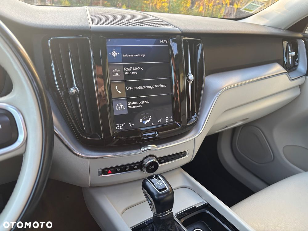 Volvo XC 60 D4 Geartronic Momentum Pro - 25