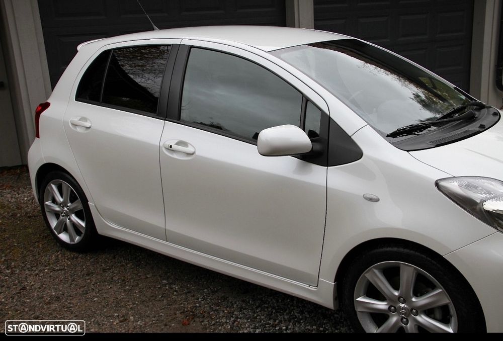 Toyota Yaris 1.8 VVT-i TS - 1