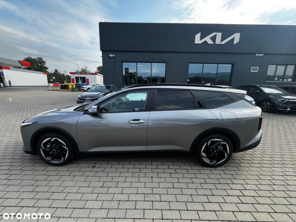 Kia K4 - 4