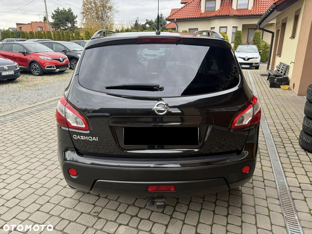 Nissan Qashqai 1.6 360 - 8
