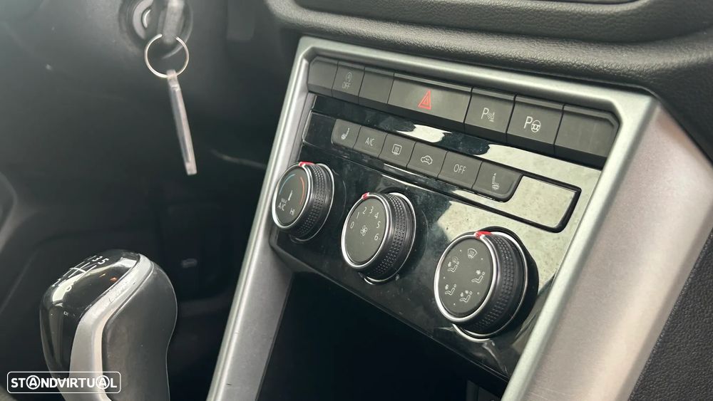 VW T-Roc 1.0 TSI Life - 9