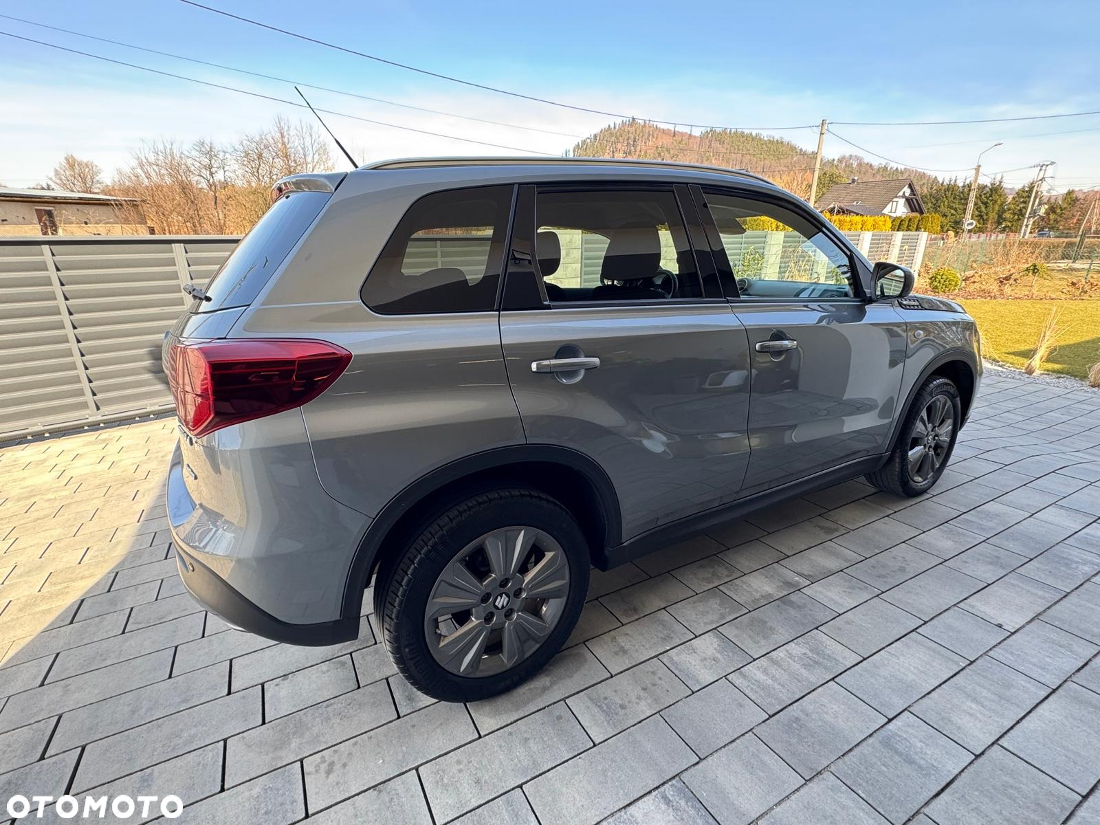 Suzuki Vitara 1.0 Boosterjet Premium 4WD - 11