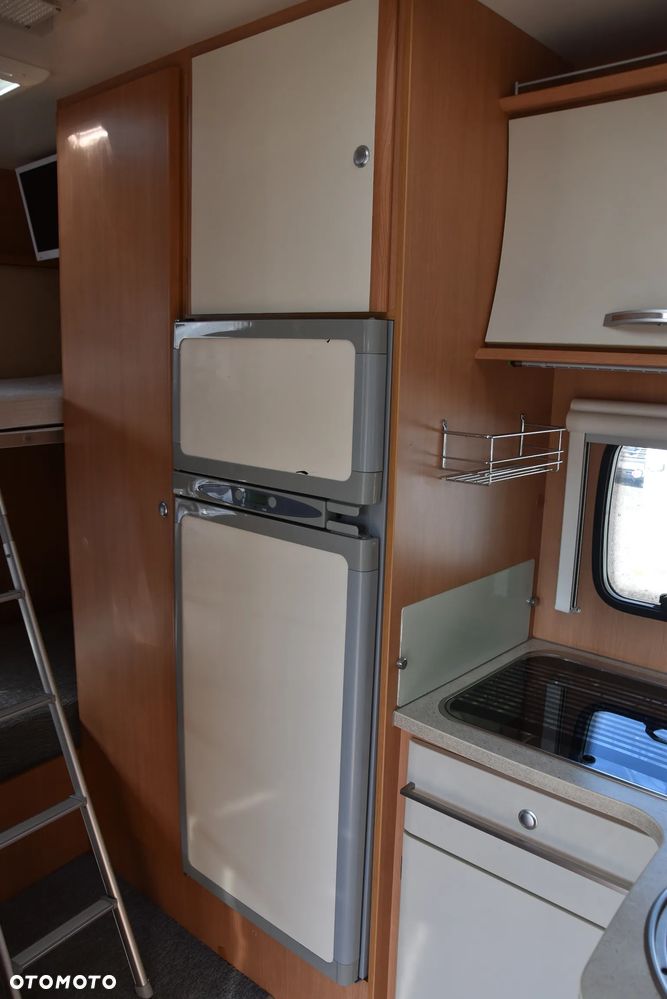 Ford CHAUSSON FLASH 22 - 29