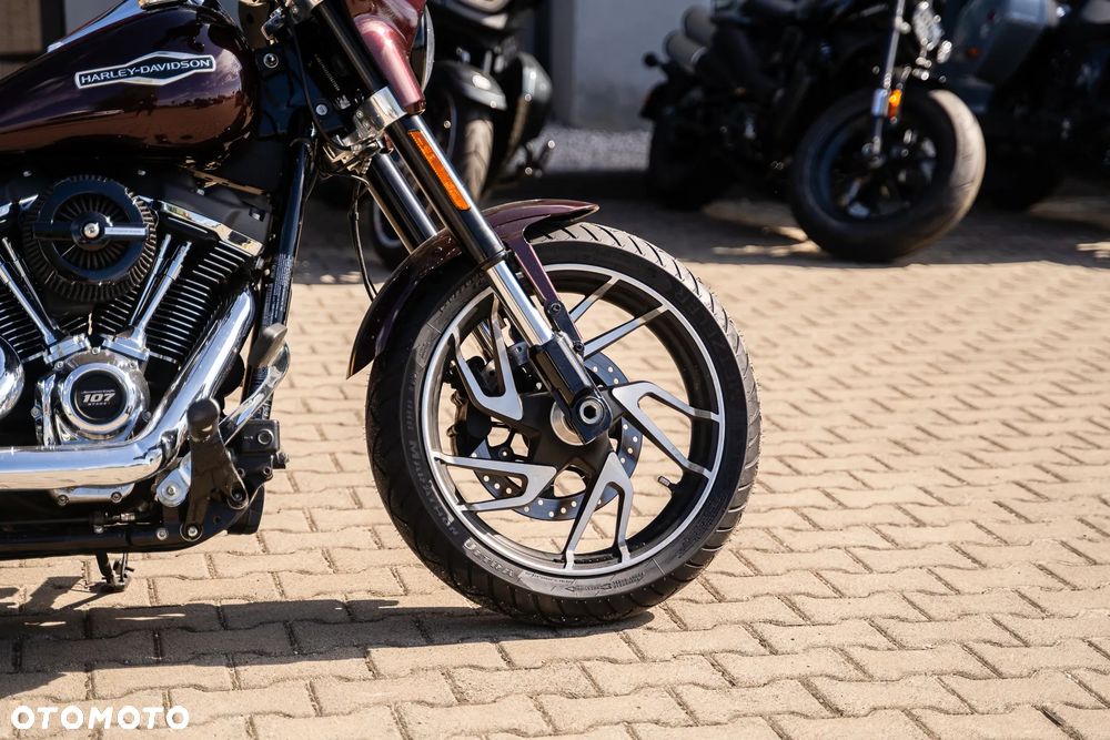 Harley-Davidson Softail Sport Glide - 12