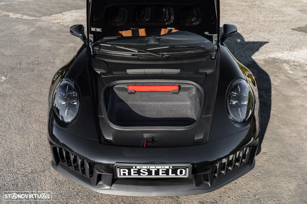 Porsche 911 (992) Carrera 4 GTS - 12