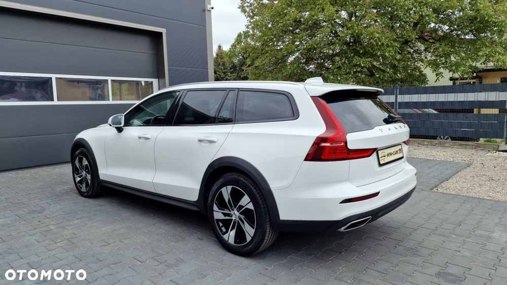 Volvo V60 Cross Country D4 AWD Geartronic - 11