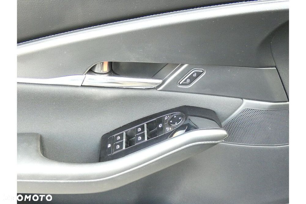 Mazda CX-30 - 13