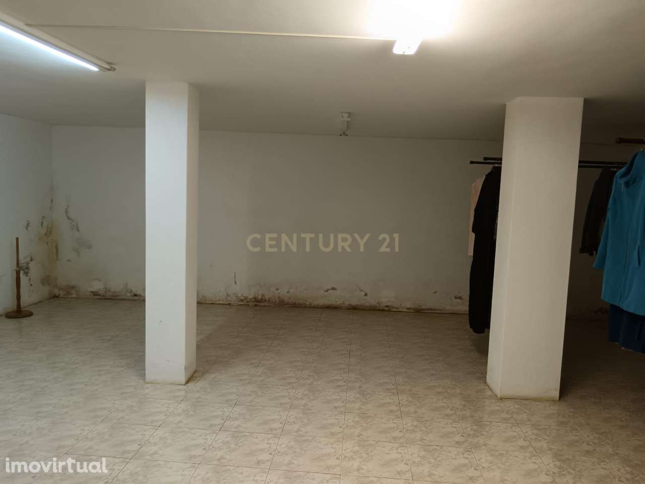 Loja para comercio com 220 m2, em Castelo Branco - Grande imagem: 2/5
