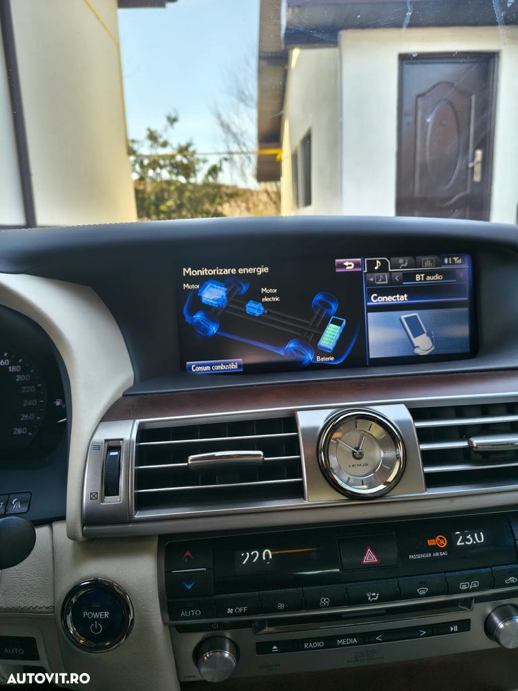 Lexus Seria LS 600h L - 14