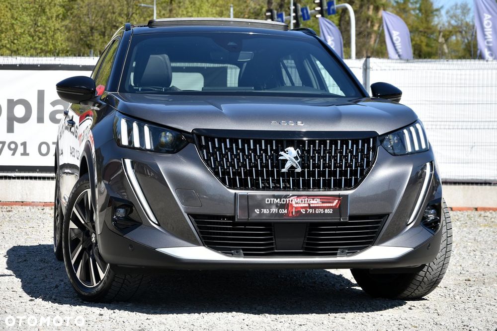 Peugeot 2008 PureTech 130 EAT8 GT - 3