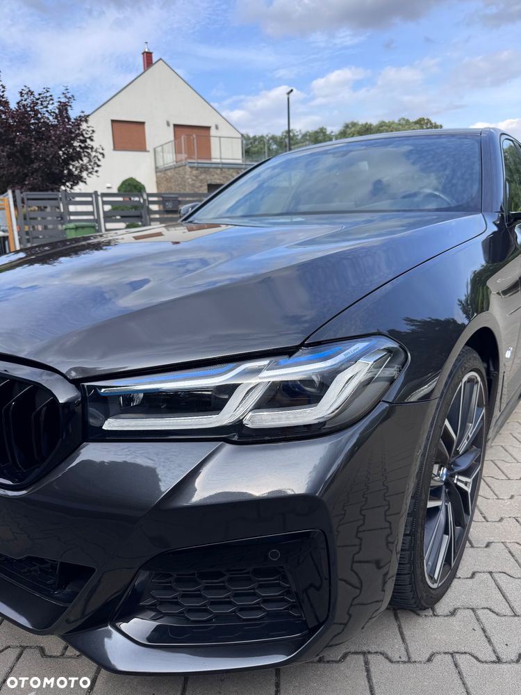 BMW Seria 5 530d xDrive mHEV M Sport sport - 24