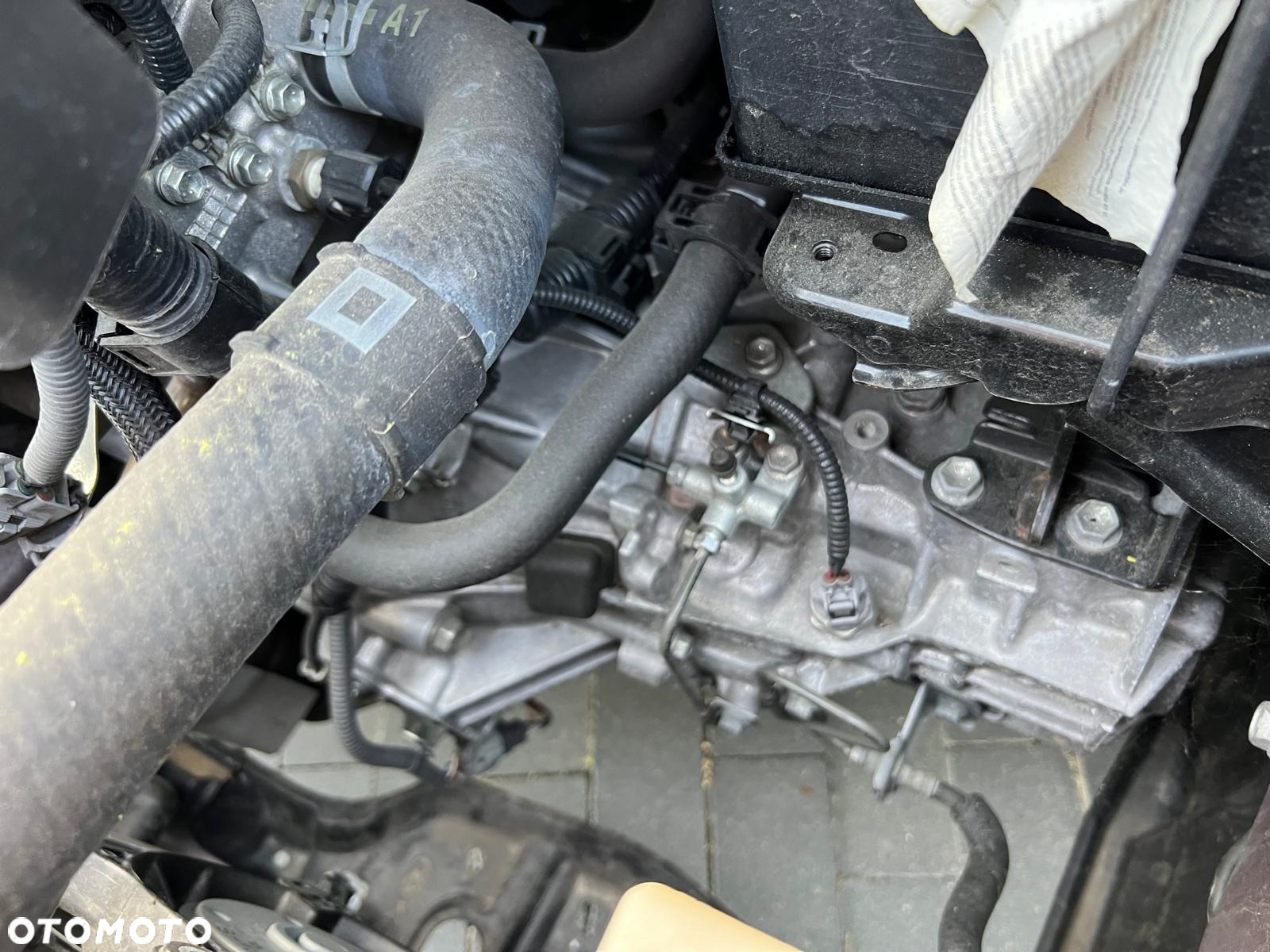 Toyota Verso S 1.33 VVT-i - 26