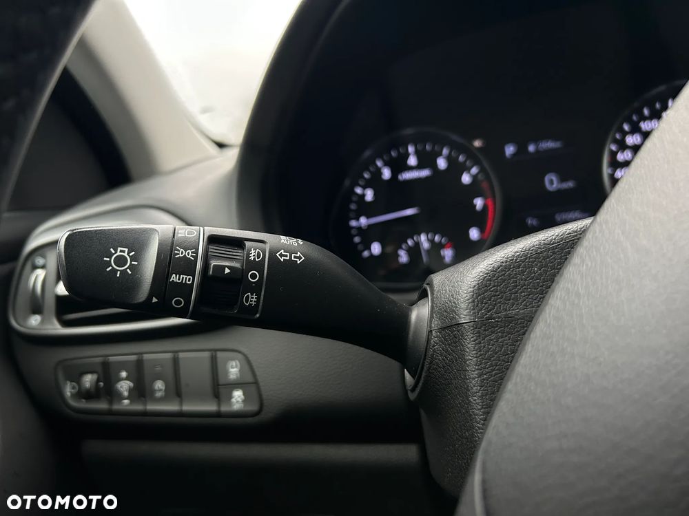 Hyundai i30 1.0 T-GDI Smart DCT - 25