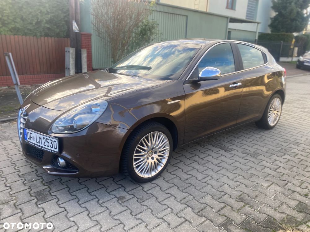Alfa Romeo Giulietta 2.0 JTDM 16V Veloce - 2