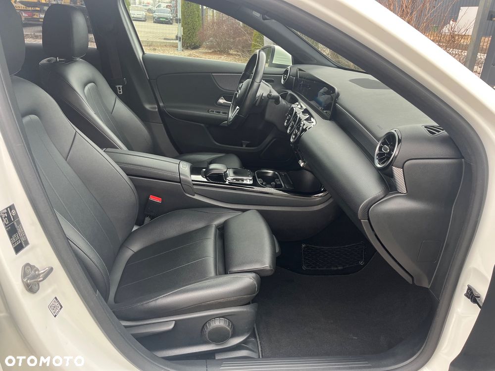 Mercedes-Benz Klasa A 220 7G-DCT Progressive - 19