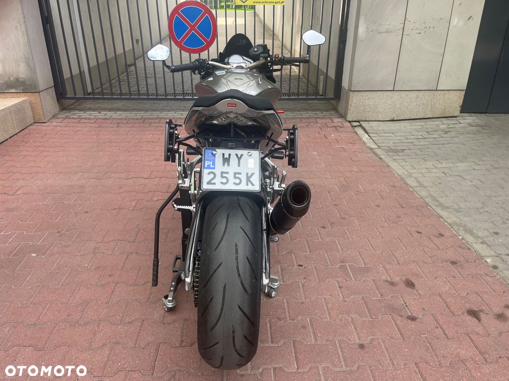 Aprilia Tuono - 5