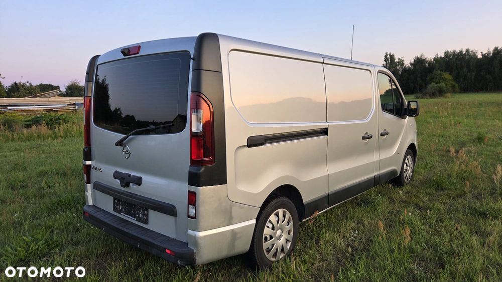 Opel Vivaro - 6