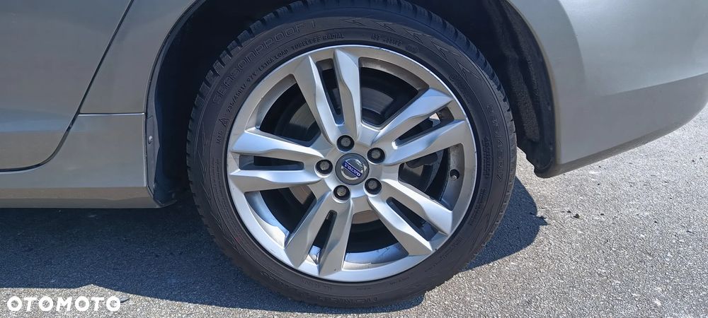 Volvo S60 D3 Momentum - 22