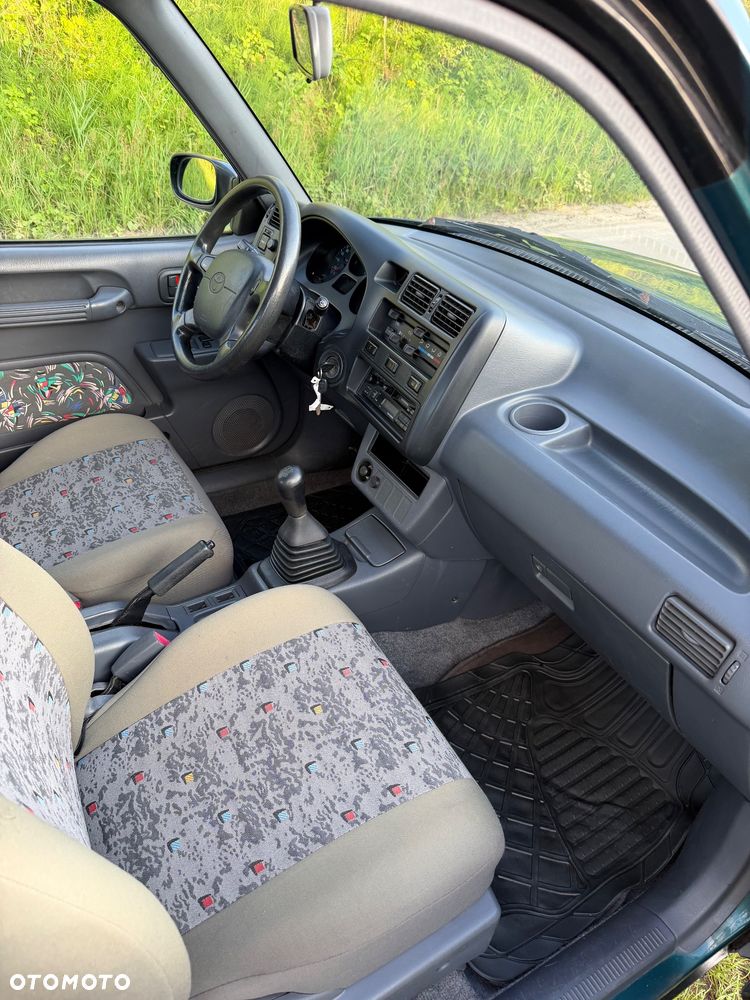 Toyota RAV4 2.0 - 23