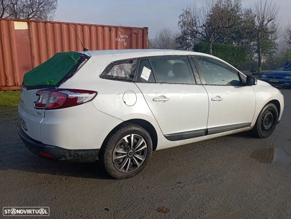 Renault Megane III Break 1.2 Gasolina 2013 para Peças - 4
