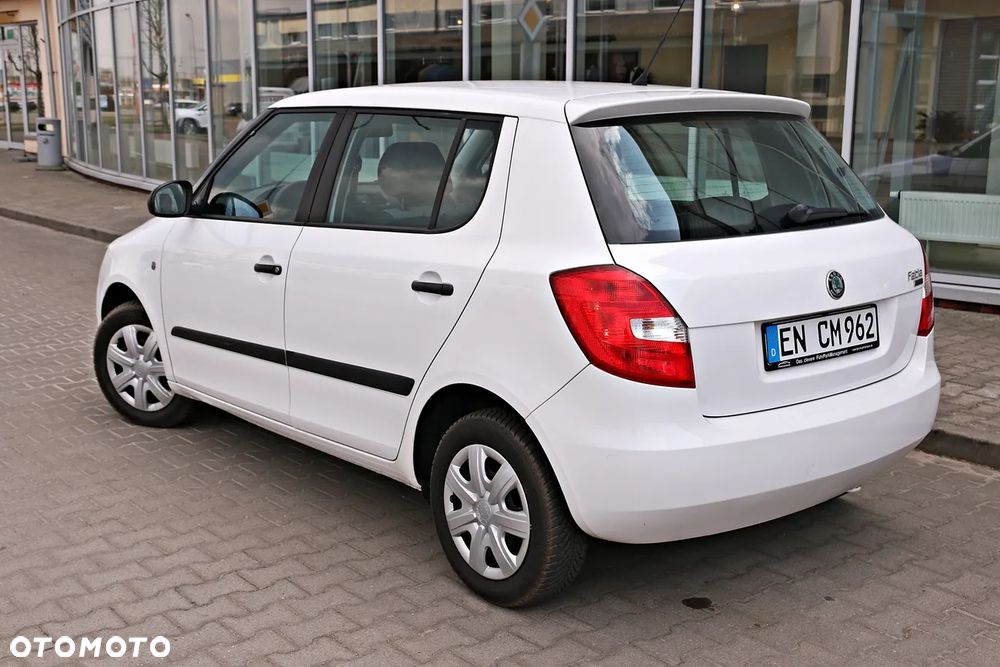 Skoda Fabia 1.2 TSI Active - 25